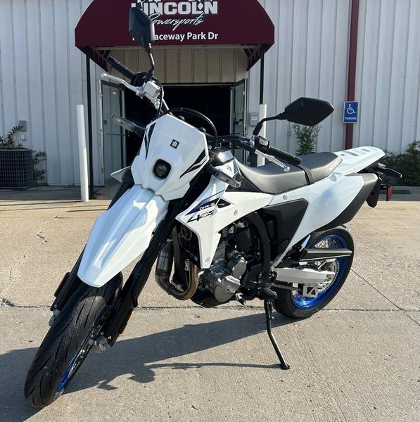2025 Suzuki DR-Z4SM Motorcycle / Scooter