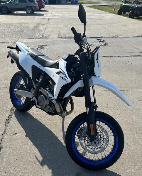 2025 Suzuki DR-Z4SM Motorcycle / Scooter