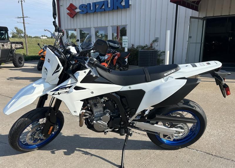2025 Suzuki DR-Z4SM Motorcycle / Scooter