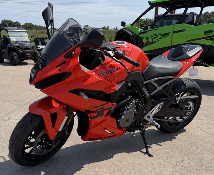2026 Suzuki GSX-8R Motorcycle / Scooter