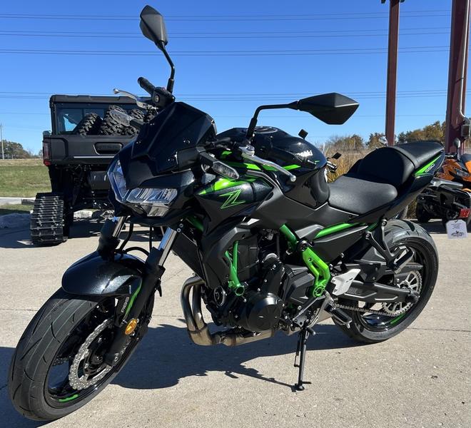 2025 Kawasaki Z650 ABS Motorcycle / Scooter