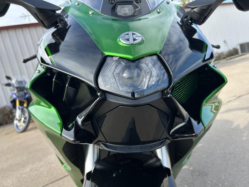 2025 Kawasaki NINJA H2 SX SE ABS Motorcycle / Scooter