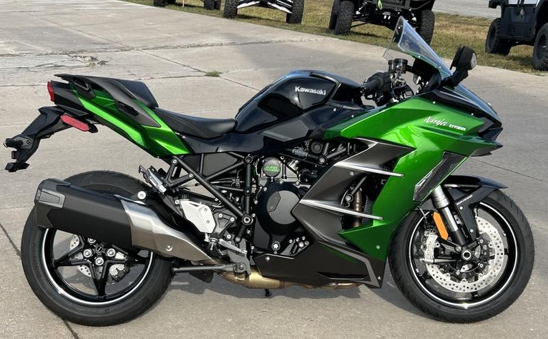 2025 Kawasaki NINJA H2 SX SE ABS Motorcycle / Scooter