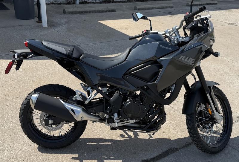 2026 Kawasaki KLE 500 ABS Motorcycle / Scooter