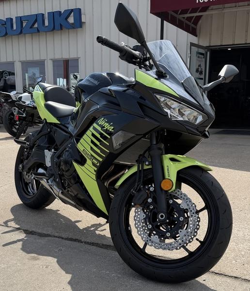 2026 Kawasaki NINJA 650 ABS Motorcycle / Scooter