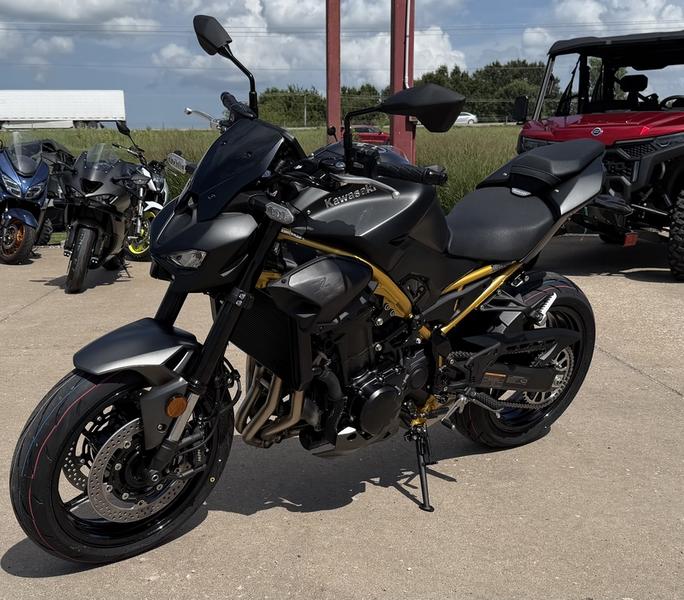 2026 Kawasaki Z900 ABS Motorcycle / Scooter