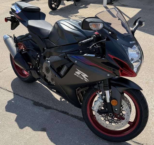 2026 Suzuki GSX-R600 Motorcycle / Scooter