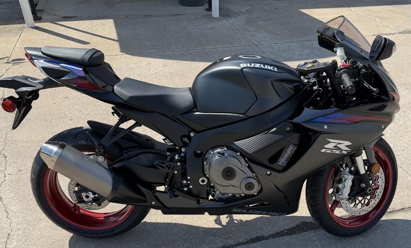 2026 Suzuki GSX-R600 Motorcycle / Scooter