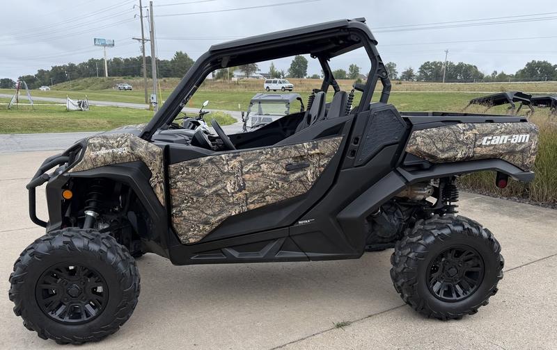 2023 Can-Am Commander XT 1000R Utility Vehicle